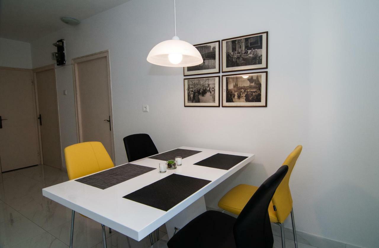New Renovated Apartment 15 Min From Beach On Foot Pula Dış mekan fotoğraf