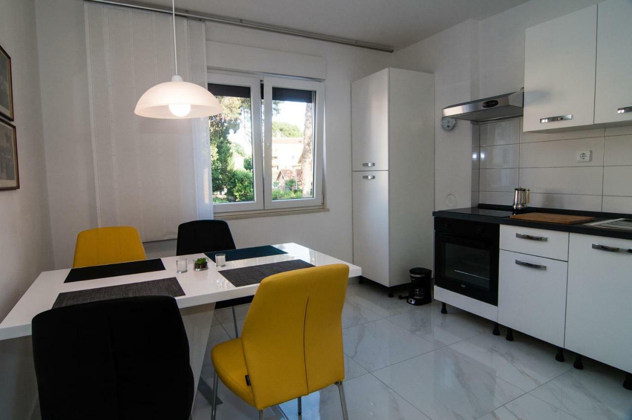New Renovated Apartment 15 Min From Beach On Foot Pula Dış mekan fotoğraf