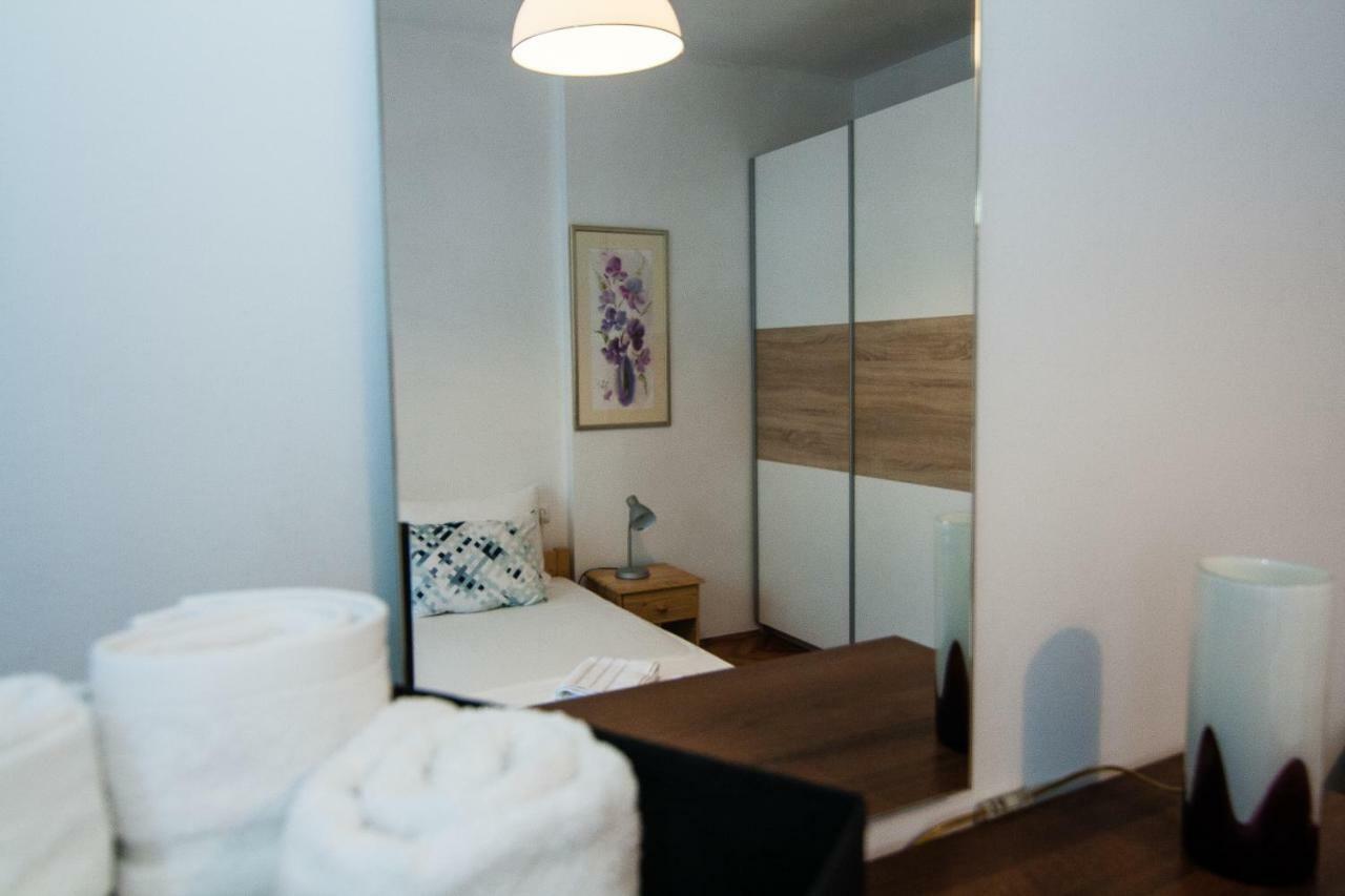New Renovated Apartment 15 Min From Beach On Foot Pula Dış mekan fotoğraf